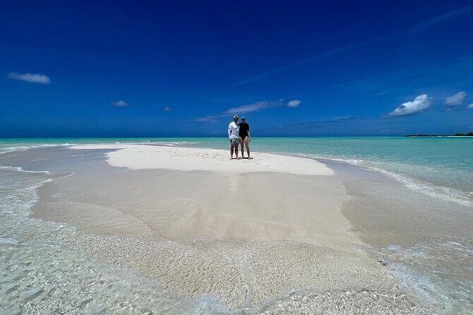 Full-Day Private Cruise in Turks and Caicos with Lunch - Fort George Cay: BBQ on the beach and time for sand dollars