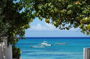 Grand Turk Historical Sightseeing Tour by Tram - Meeting Point and Timing: Build in Extra Time