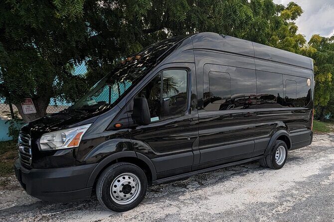 Private Luxury Transfer to/from Airport Turks and Caicos - Who Should Book This Transfer in Turks and Caicos