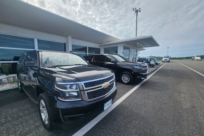Providenciales Airport Private Transportation One Way - The “Island Talk” Portion: Helpful, Not Overbearing