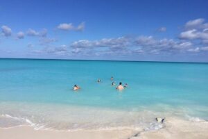 Providenciales Unmissable Sightseeing Tour - Pelican Beach, Long Bay, Blue Mountain, and Sapodilla Bay