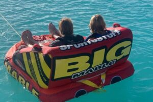 Turks and Caicos Half-Day Luxury Private Yacht Charter - Little Water Cay: seeing the rock iguanas up close